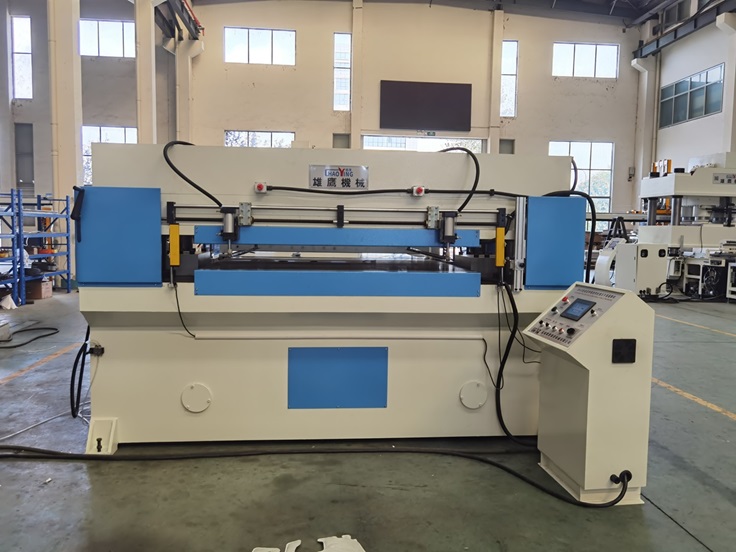 XYJ－3/400 汽車吸音棉自動(dòng)送料熱切裁斷機(jī)