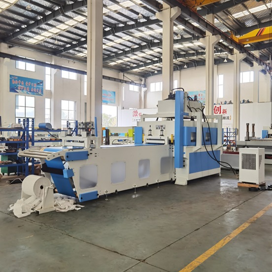 XYJ－3/300 汽車密封條輸送帶夾式送料自動(dòng)裁斷機(jī)